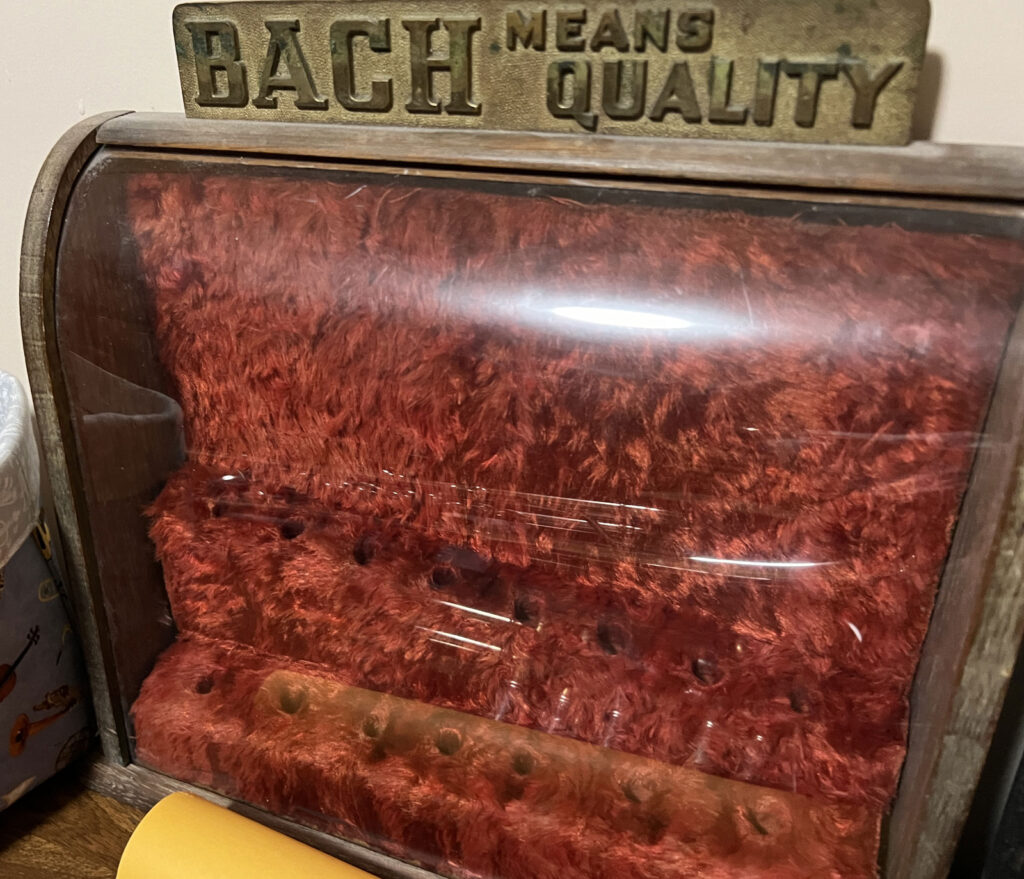 Mouthpiece DealerDisplayCase circa1935