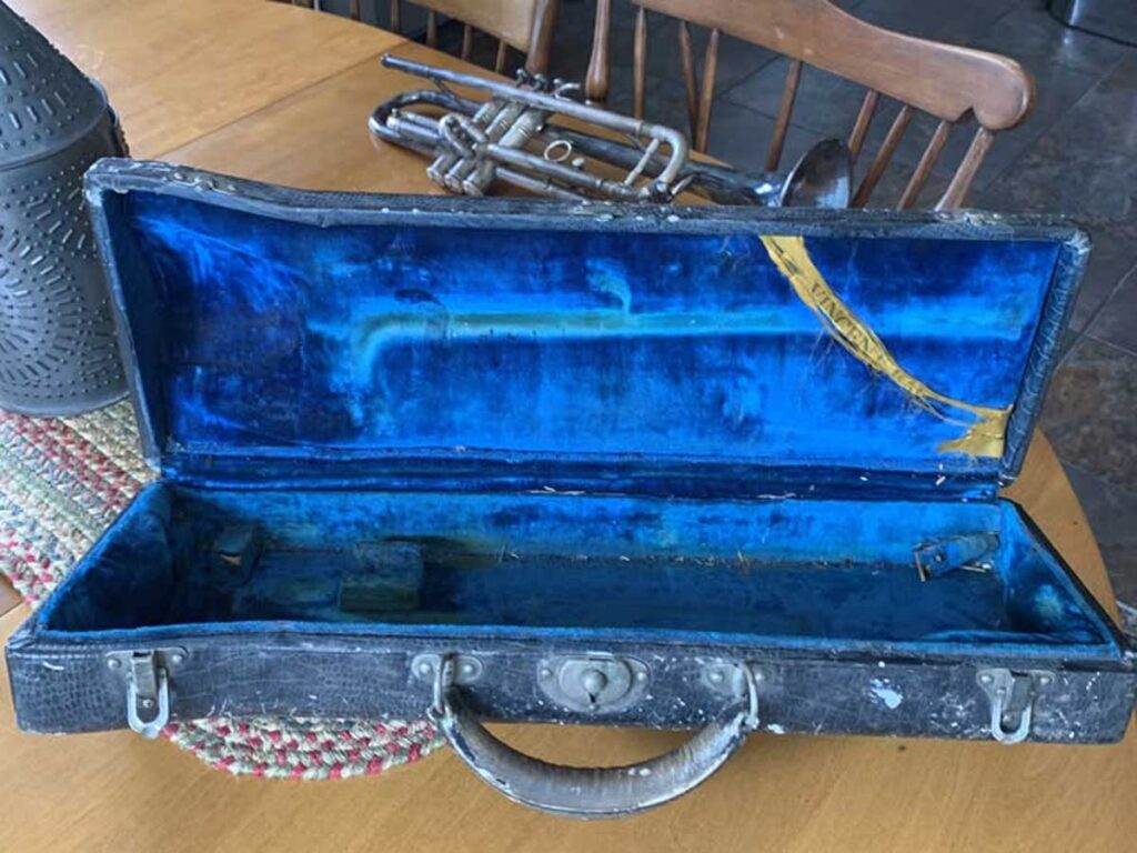 Trumpet Case 1925SN67 Full2