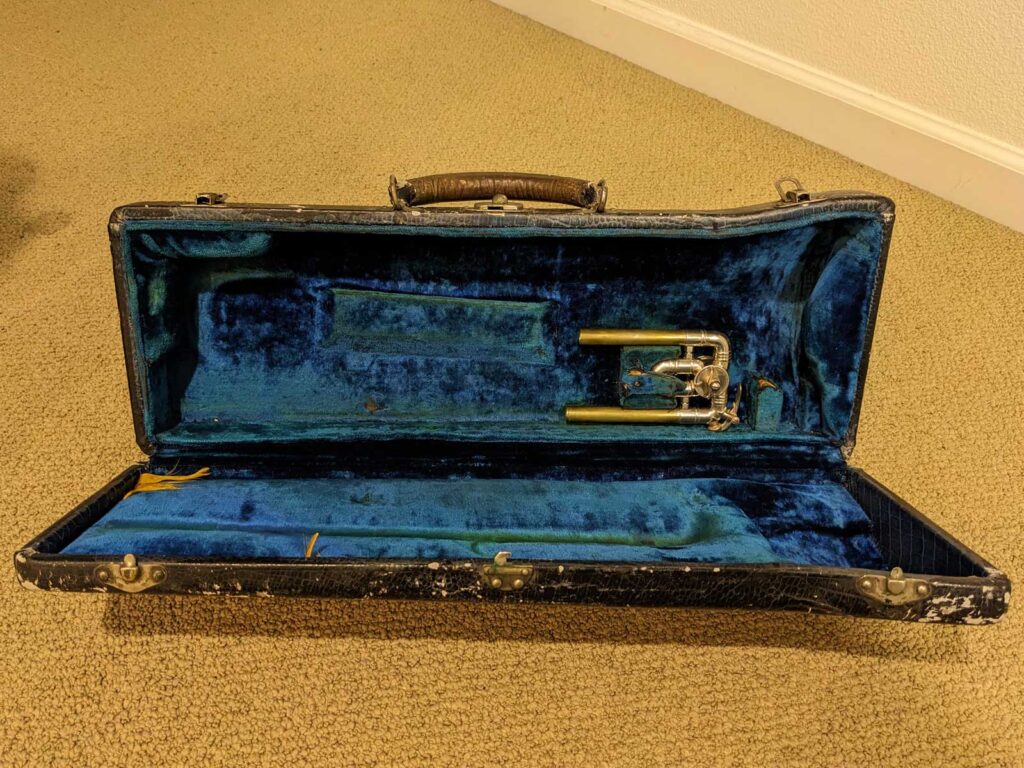 Trumpet Case 1925SN67 FullTrumpet