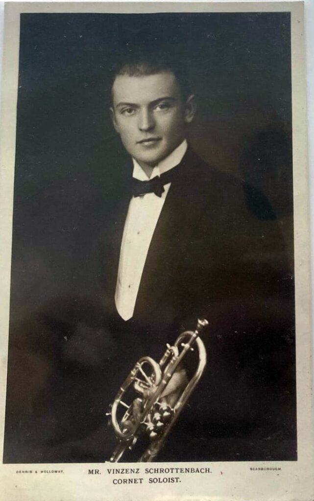 VincentBach Personal Scarborough1912
