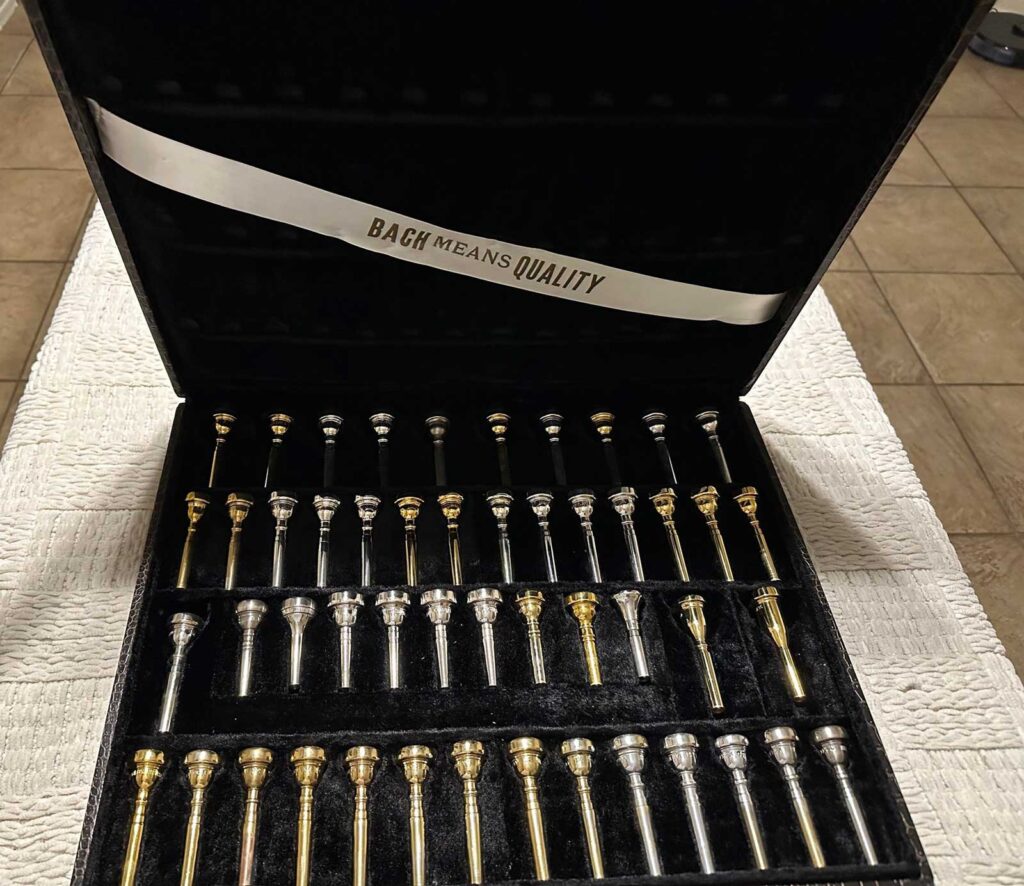 Mouthpiece DealerDisplayCase 50 view1