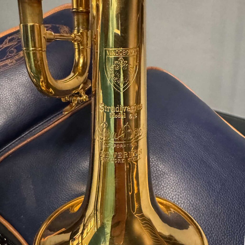 Trumpet ModelVindabona BellShieldEngraved SN22206